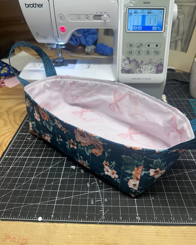 quilted basket with handles 