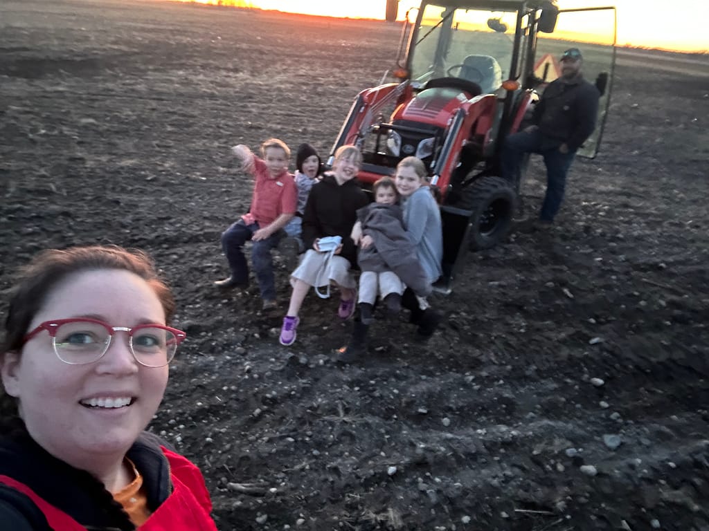 family homesteading tractor, bad boy 4035